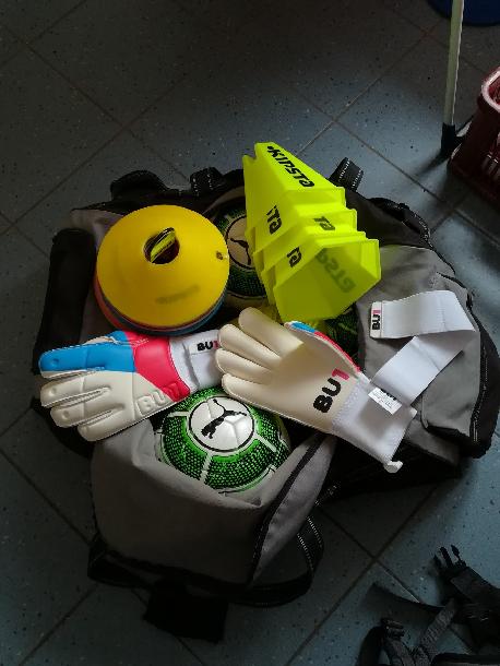 Goalkeeper Coaching - Use in practice Goalkeeper Coaching - Use in practice