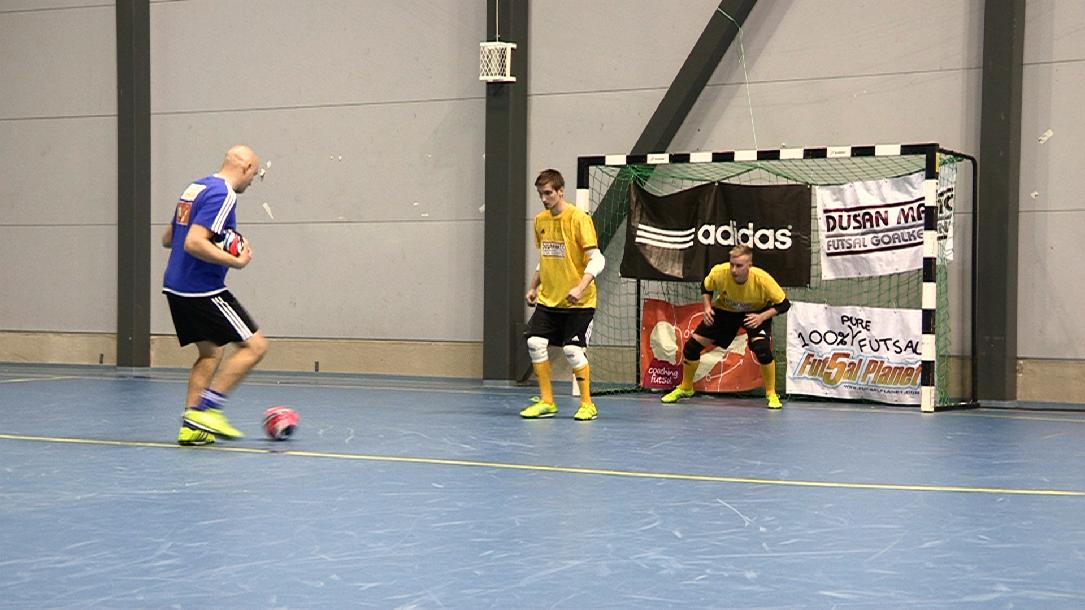 Exercises for Futsal Goalkeepers and Coaches Exercises for Futsal Goalkeepers and Coaches