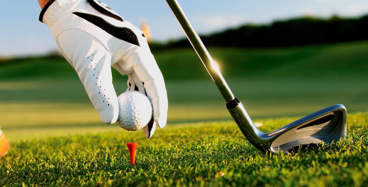 How to Chip and Putt by Shawn Clement How to Chip and Putt by Shawn Clement